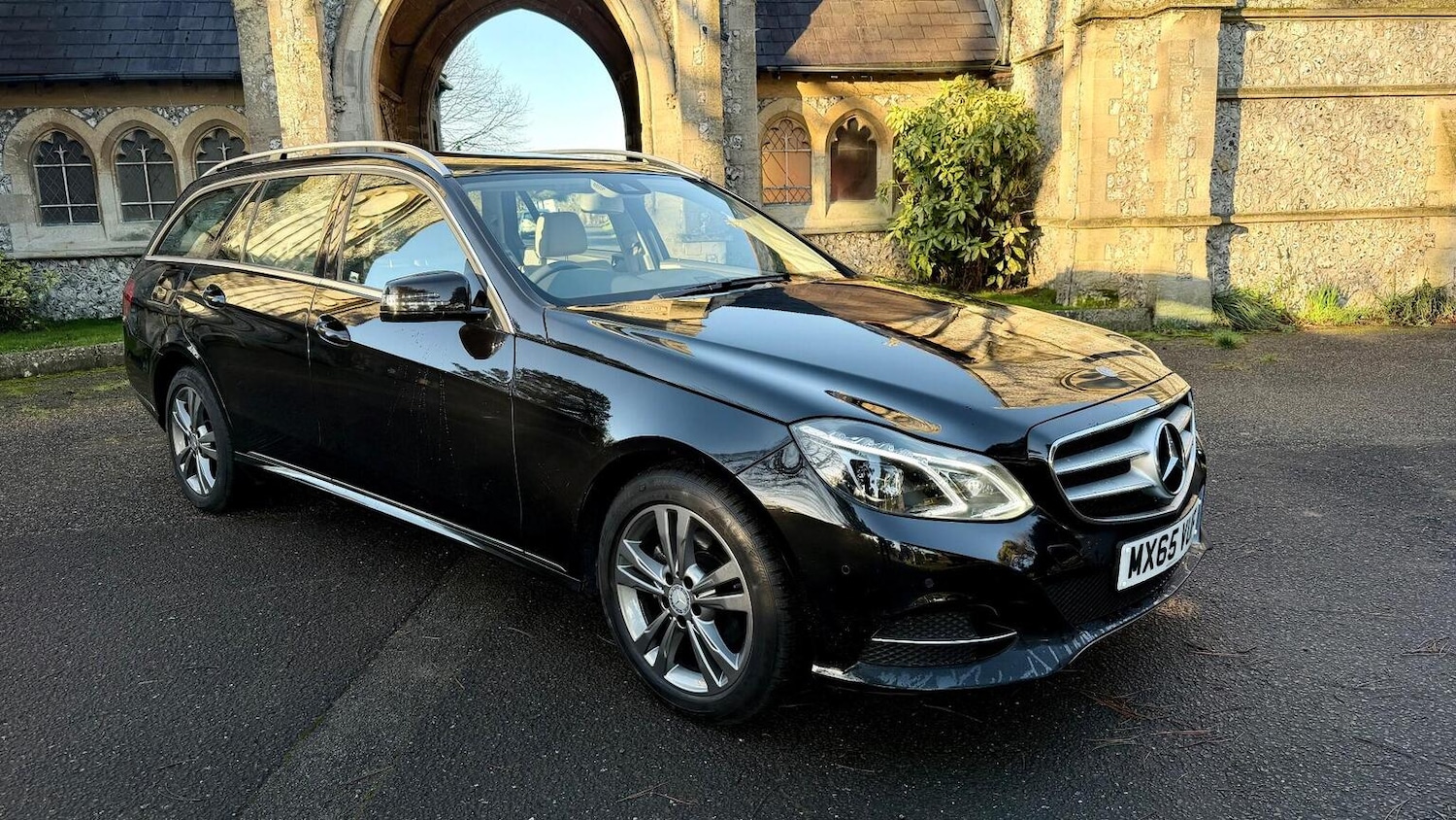 Used Mercedes-Benz E Class 2015 for sale - 77391941: Photo 10