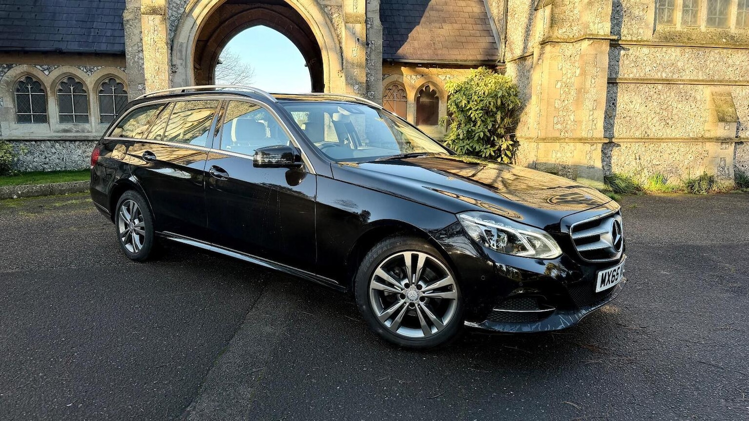 Used Mercedes-Benz E Class 2015 for sale - 77391941: Photo 11