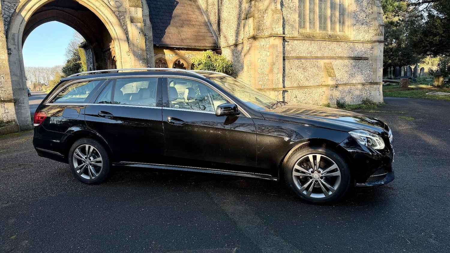 Used Mercedes-Benz E Class 2015 for sale - 77391941: Photo 23