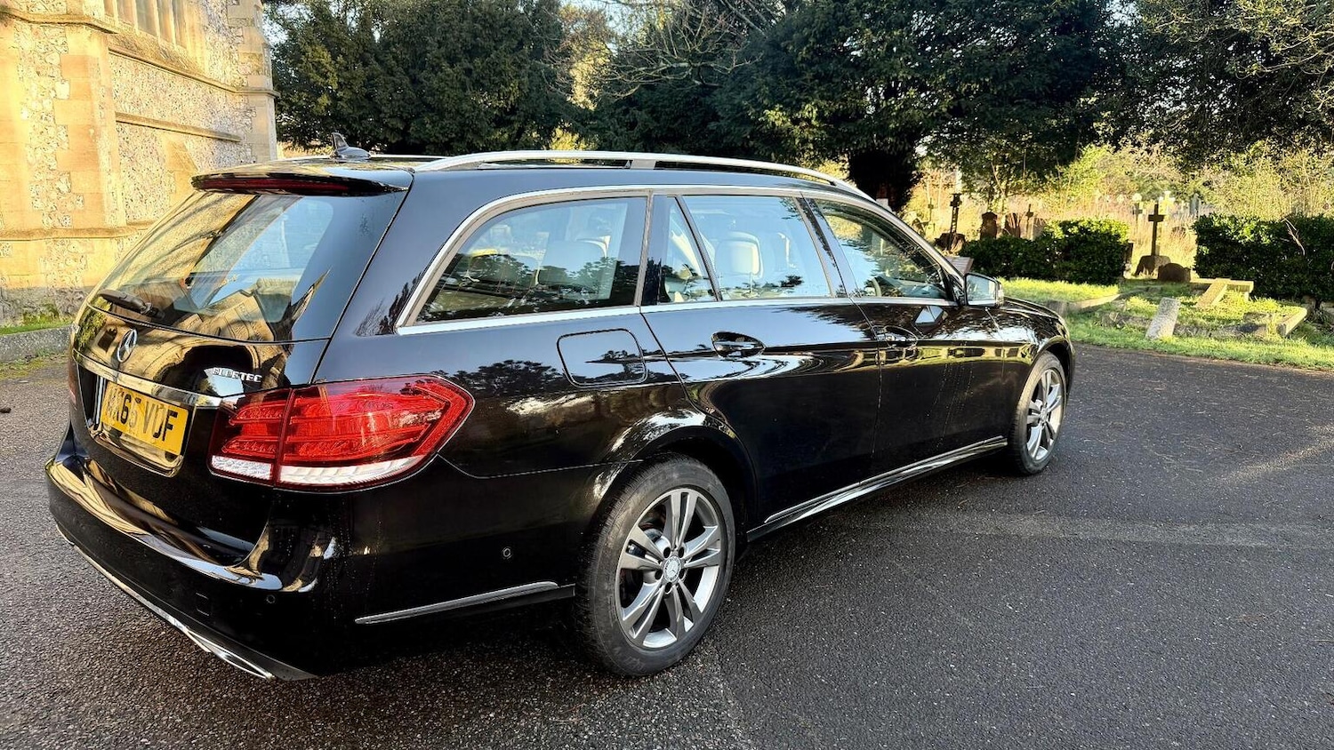 Used Mercedes-Benz E Class 2015 for sale - 77391941: Photo 26