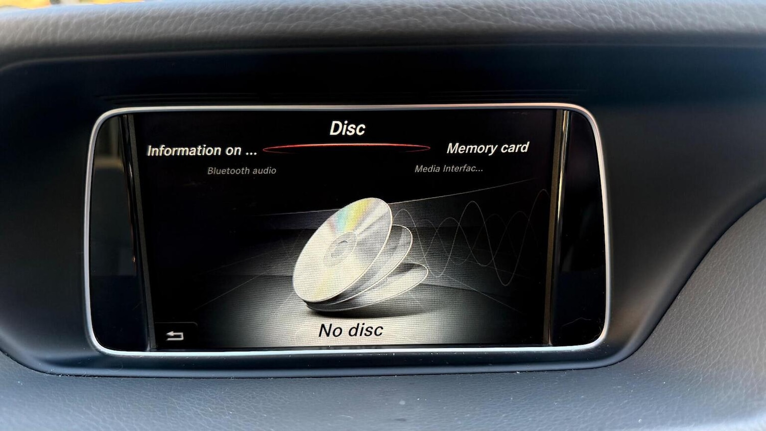 Used Mercedes-Benz E Class 2015 for sale - 77391941: Photo 56