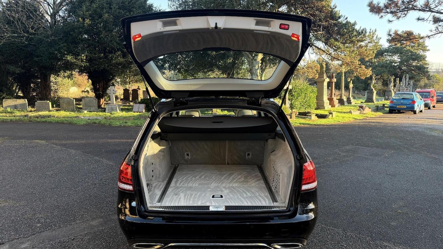 Used Mercedes-Benz E Class 2015 for sale - 77391941: Photo 63