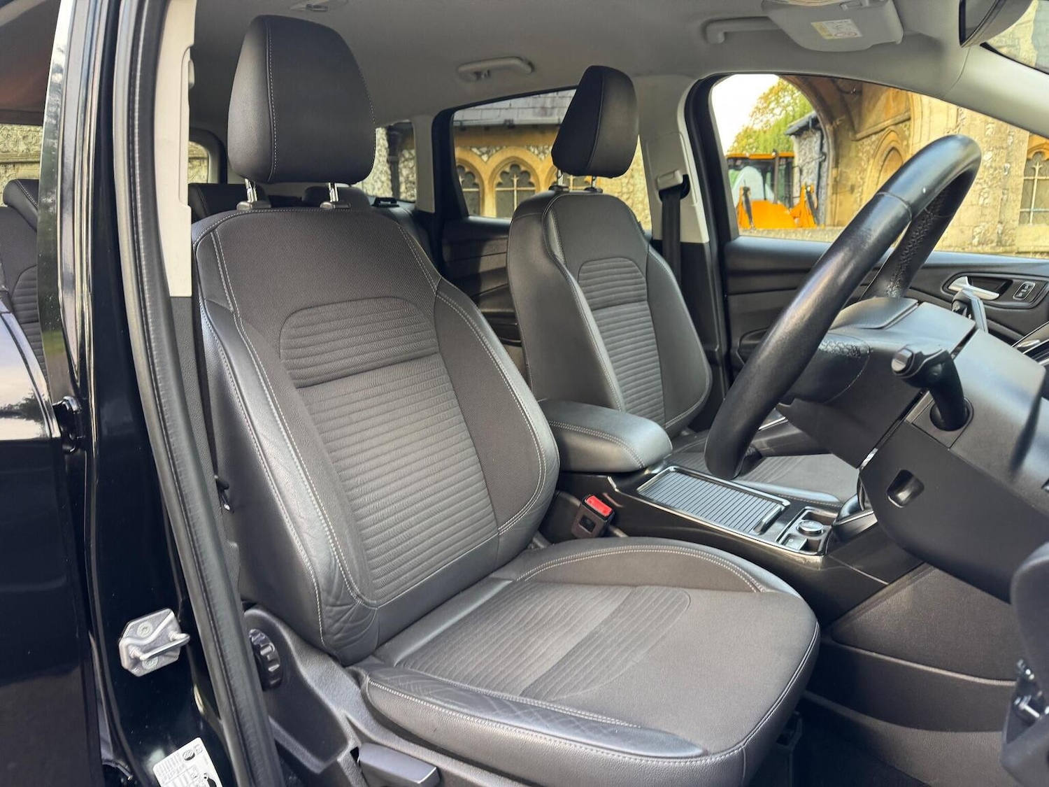 Used Ford Kuga 2019 for sale - 77318316: Photo 30