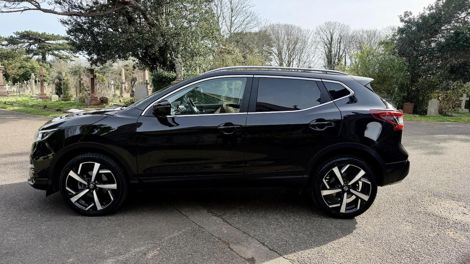 Used Nissan Qashqai 2017 for sale - 77632509: Photo 12