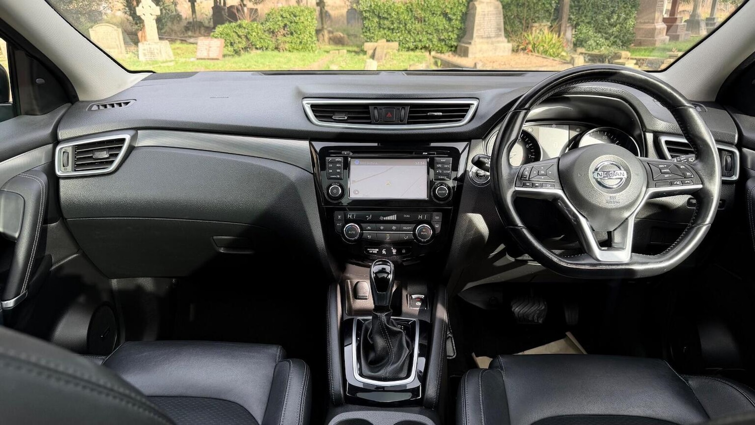 Used Nissan Qashqai 2017 for sale - 77632509: Photo 22