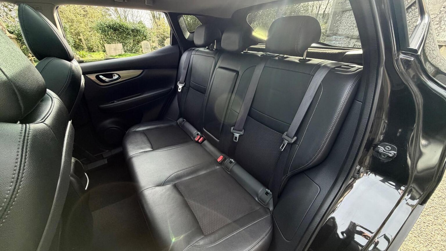 Used Nissan Qashqai 2017 for sale - 77632509: Photo 28