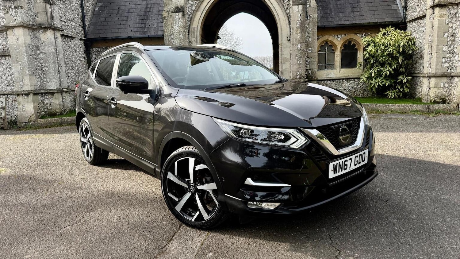 Used Nissan Qashqai 2017 for sale - 77632509: Photo 8
