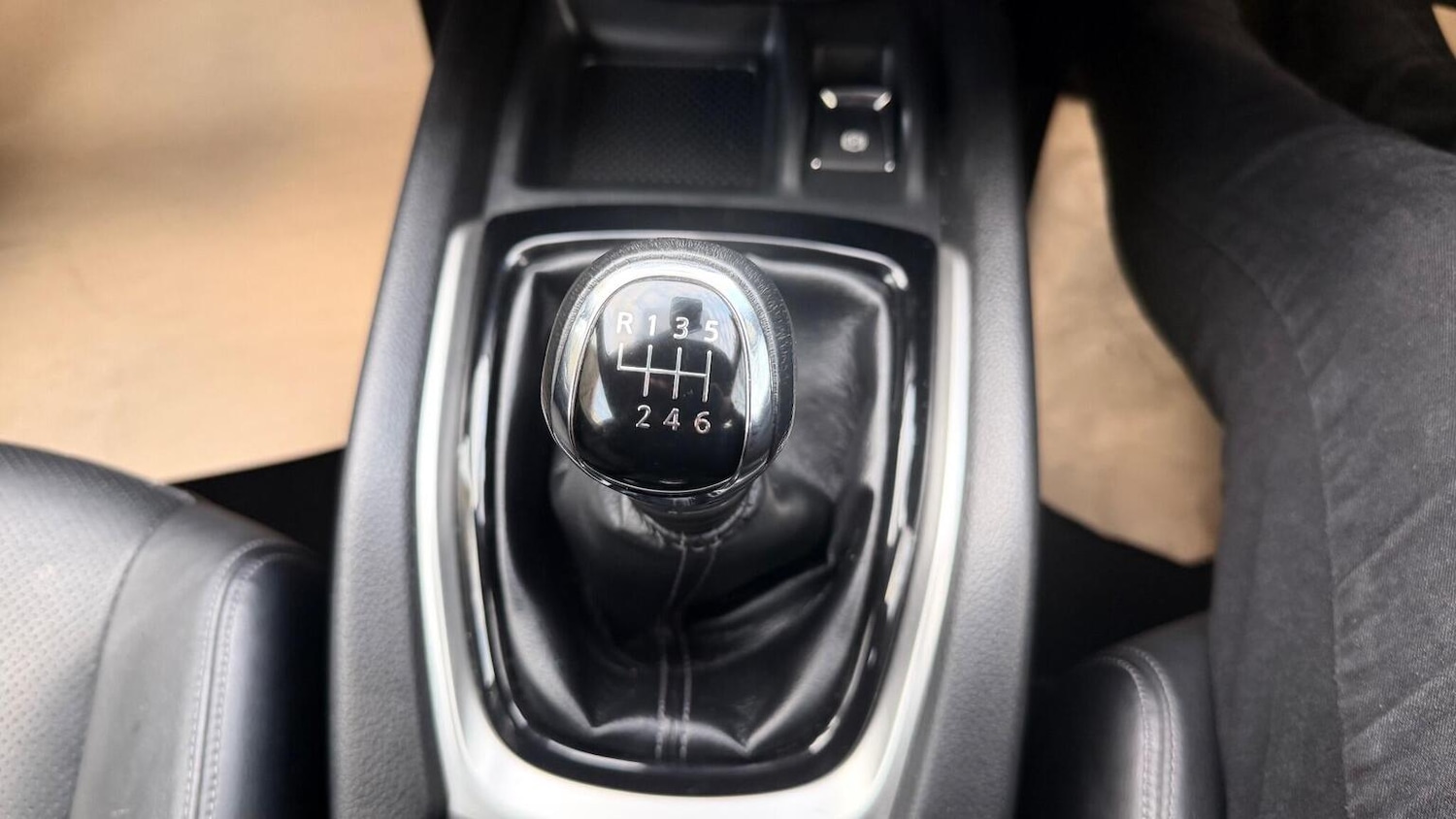 Used Nissan X-Trail 2017 for sale - 77247409: Photo 28