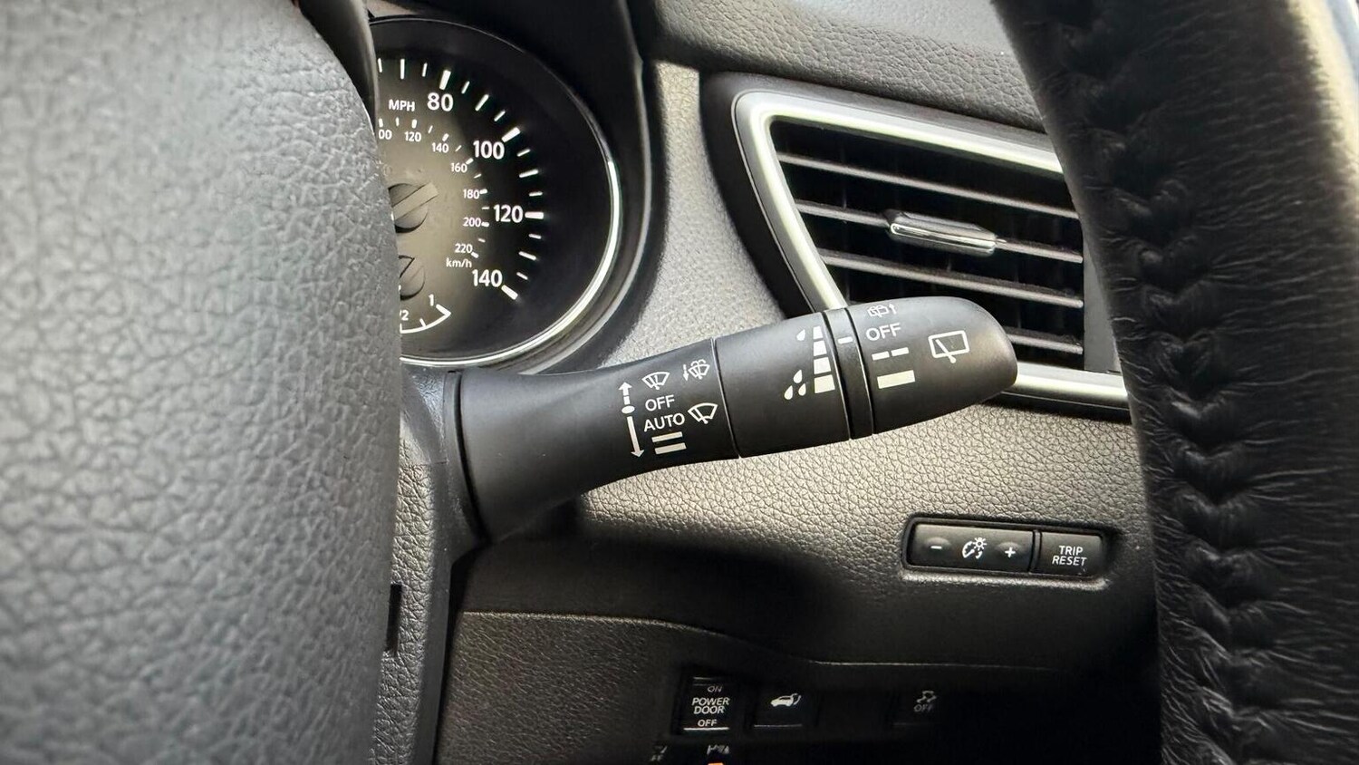 Used Nissan X-Trail 2017 for sale - 77247409: Photo 44