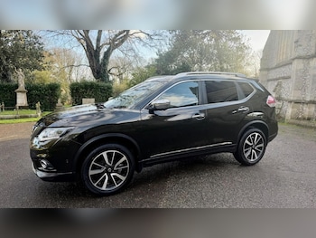 Used Nissan X-Trail 2017 for sale - 77247409: Photo