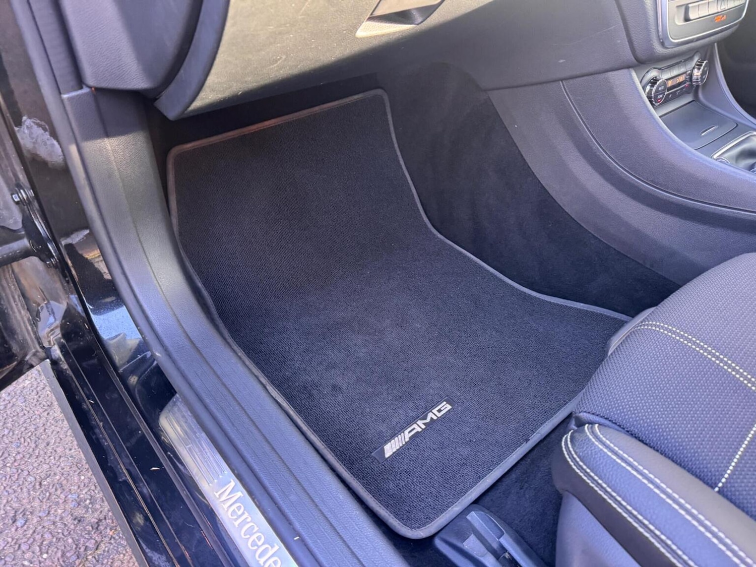 Used Mercedes-Benz CLA 2016 for sale - 77555120: Photo 63