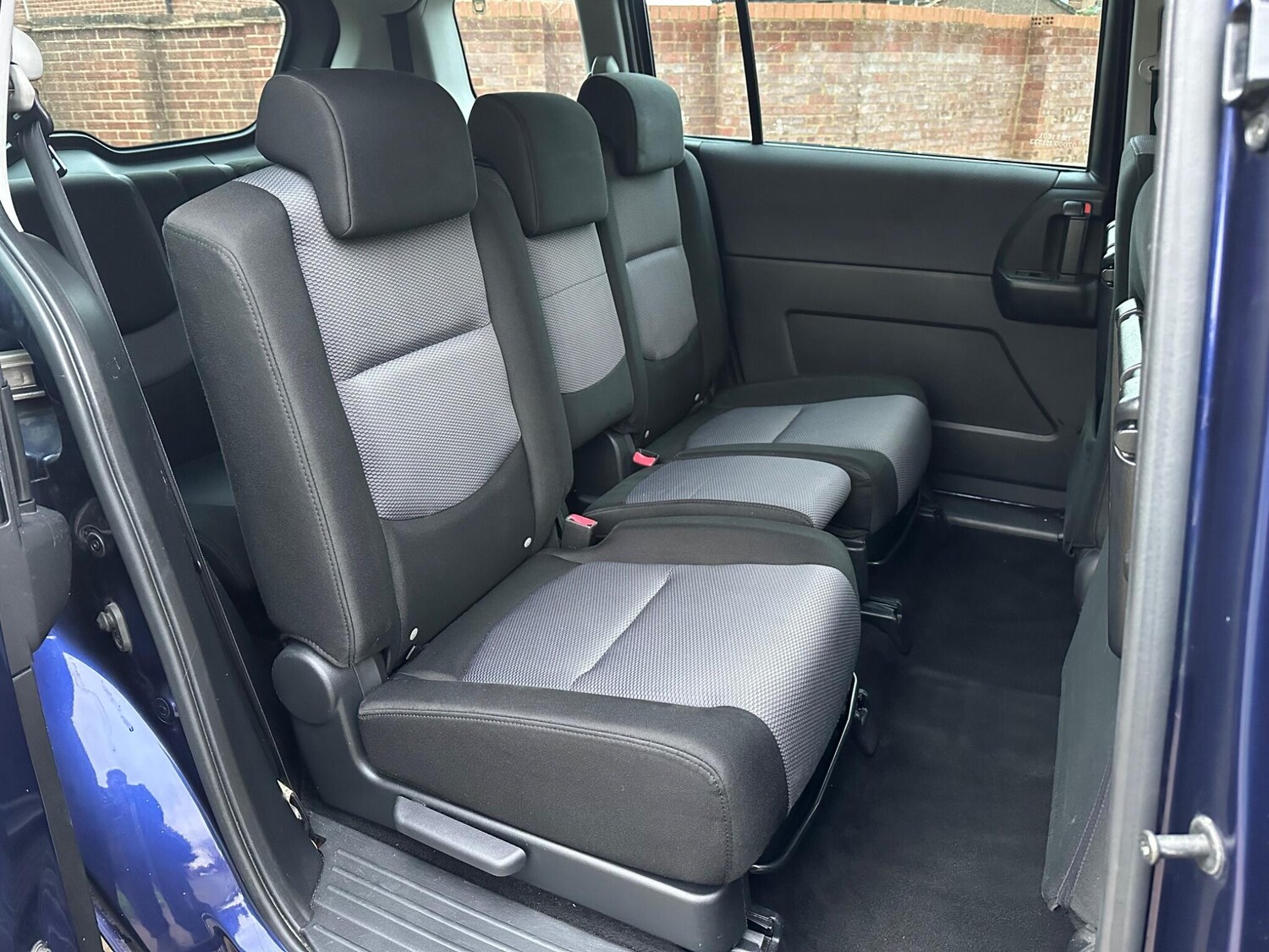 Used Mazda Mazda5 2005 for sale - 77346476: Photo 35