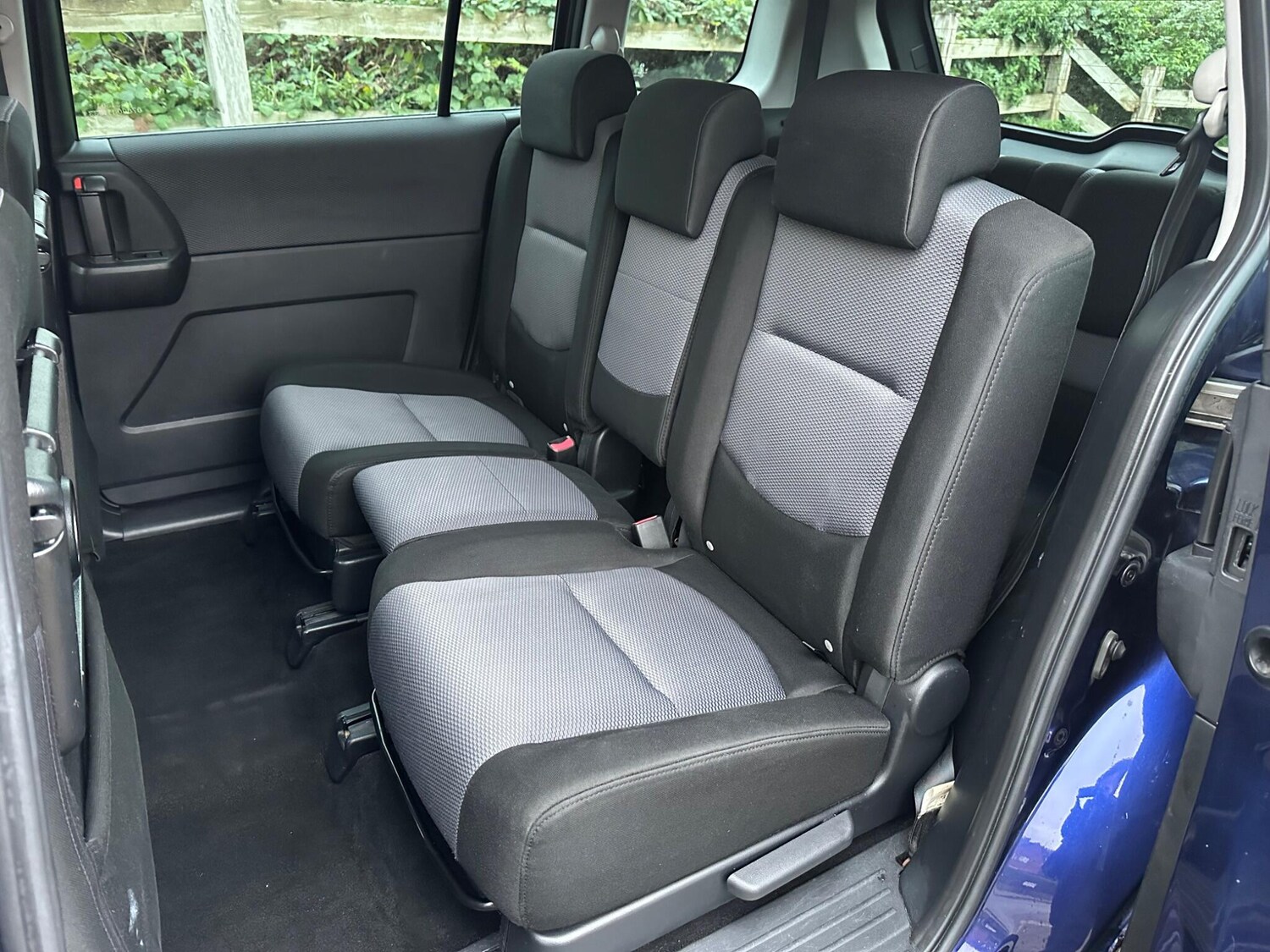 Used Mazda Mazda5 2005 for sale - 77346476: Photo 39