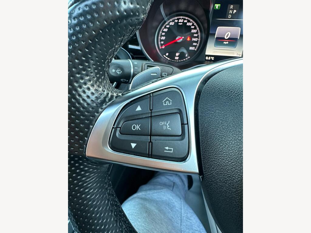 Used Mercedes-Benz GLC 2018 for sale - 78014640: Photo 86