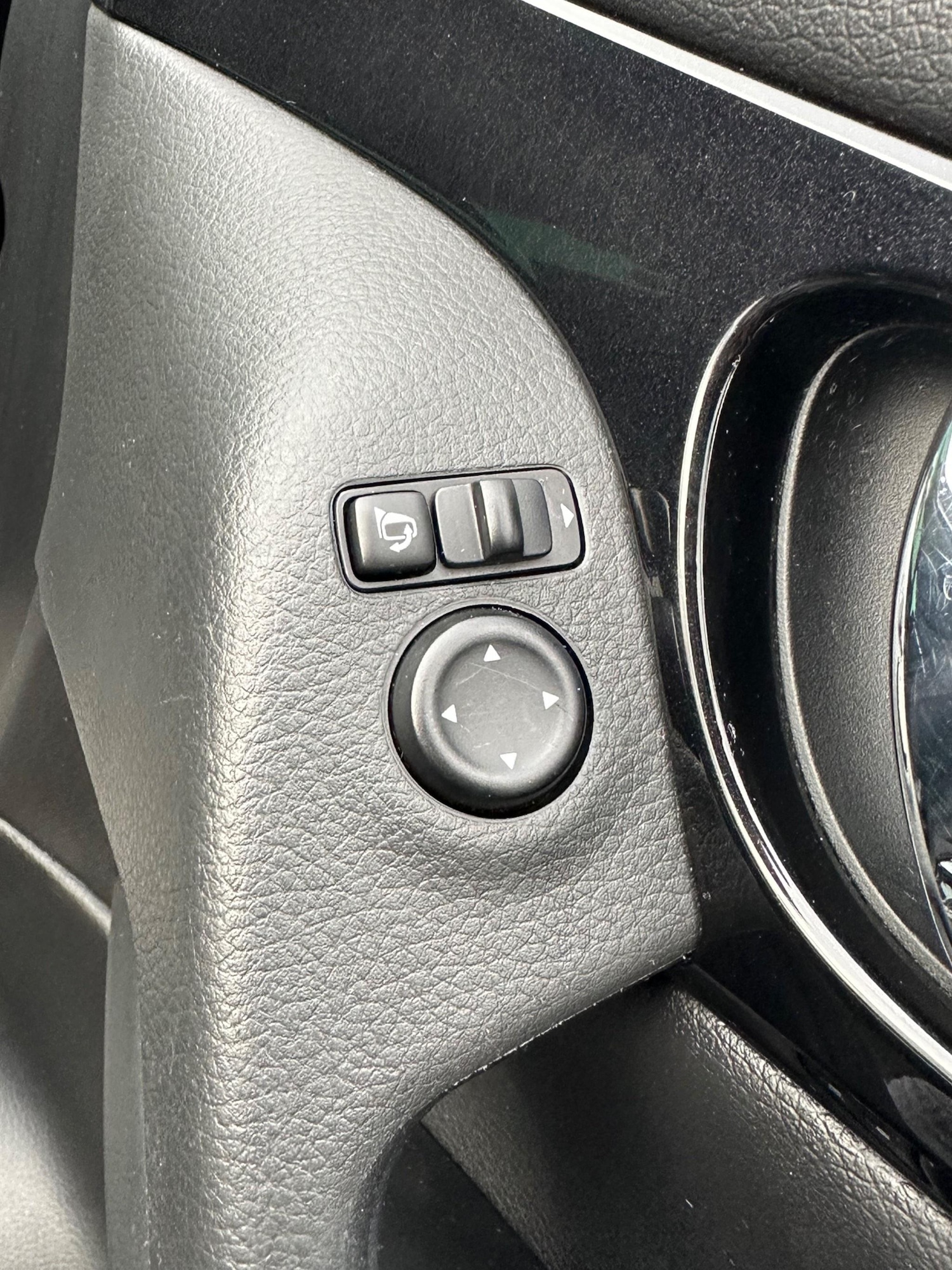 Used Nissan Qashqai for sale - 77705111: Photo 52