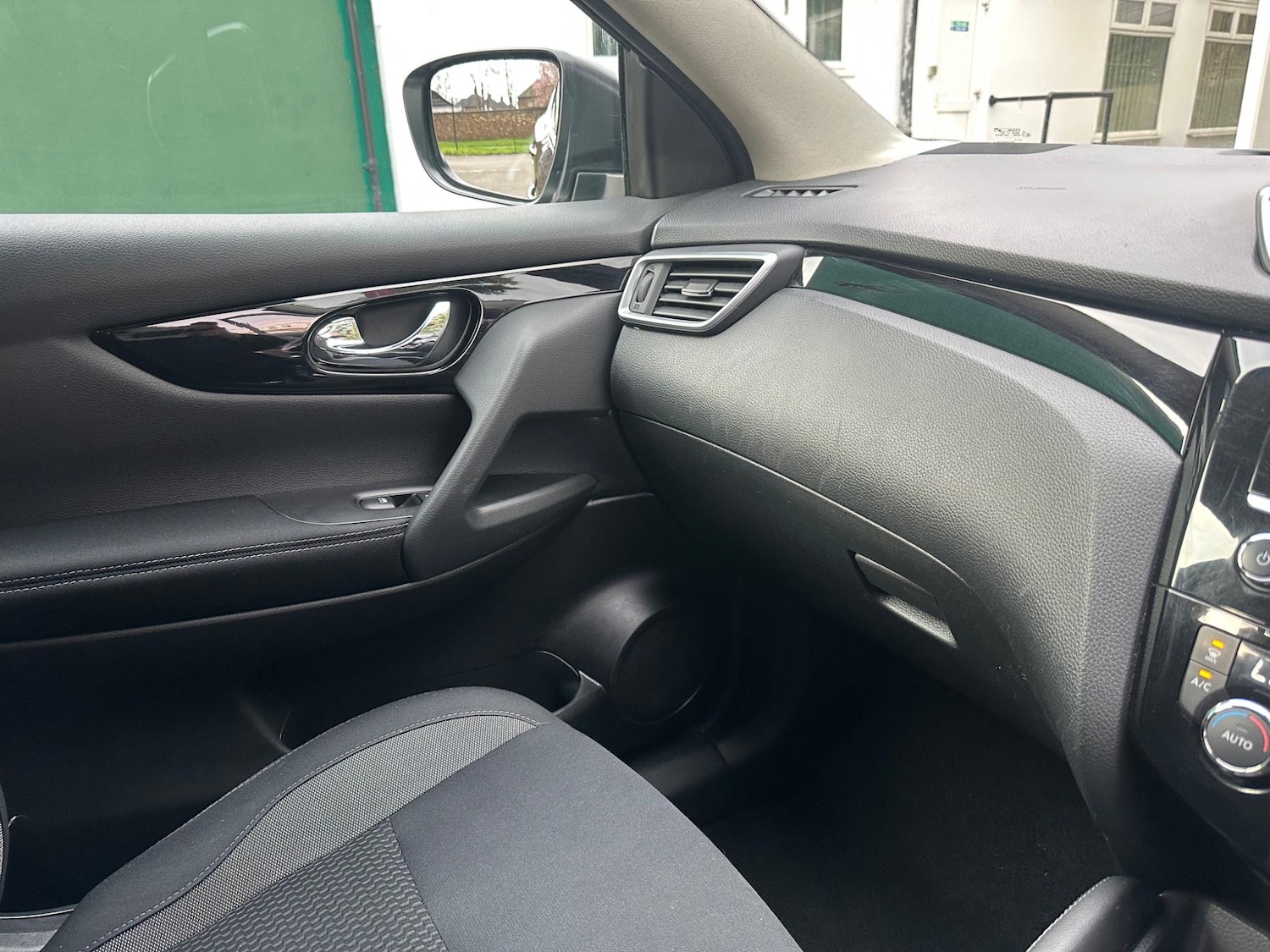 Used Nissan Qashqai for sale - 77705111: Photo 69