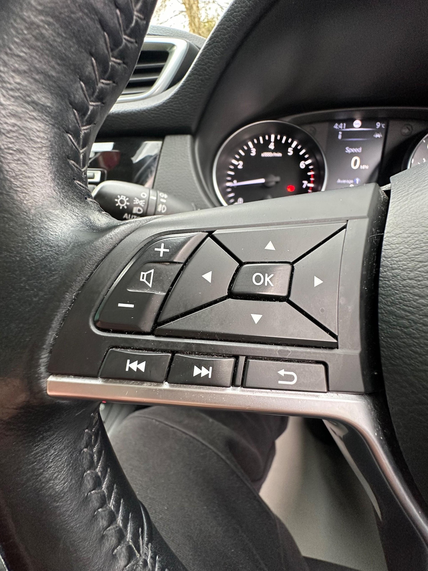 Used Nissan Qashqai for sale - 77705111: Photo 73