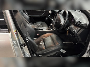 Used Mercedes-Benz C Class 2006 for sale - 77940648: Photo