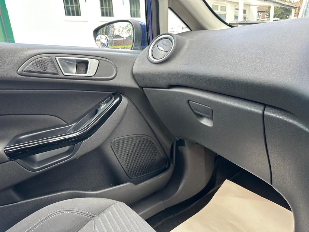 Used Ford Fiesta 2014 for sale - 78014637: Photo 60