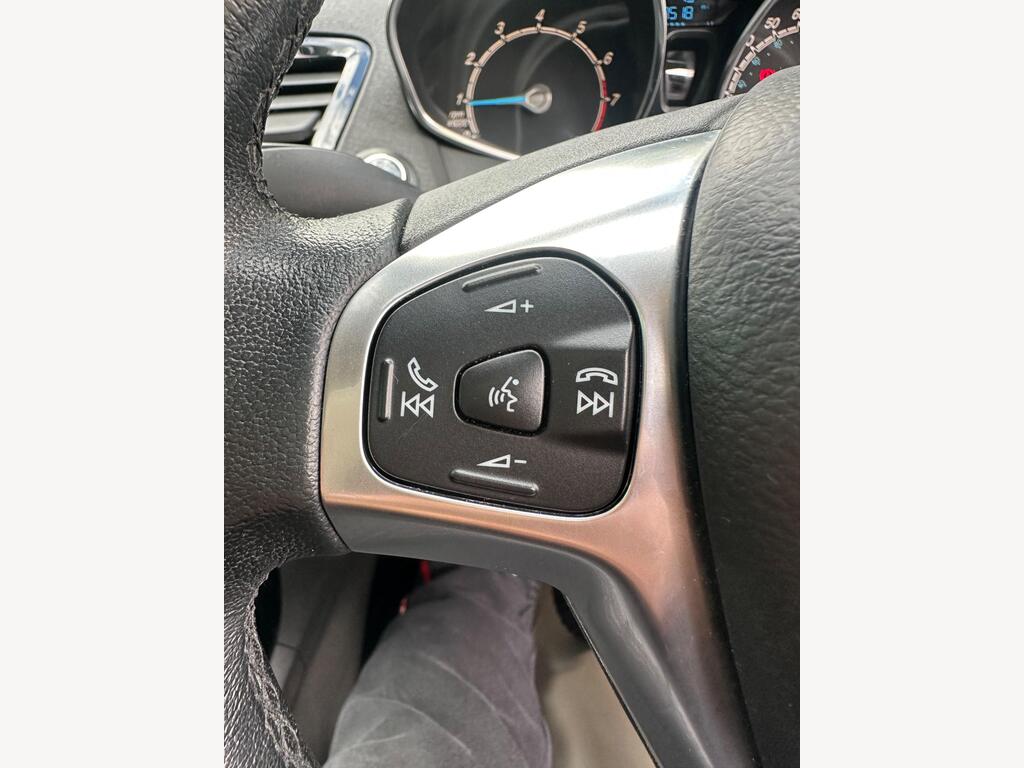 Used Ford Fiesta 2014 for sale - 78014637: Photo 63