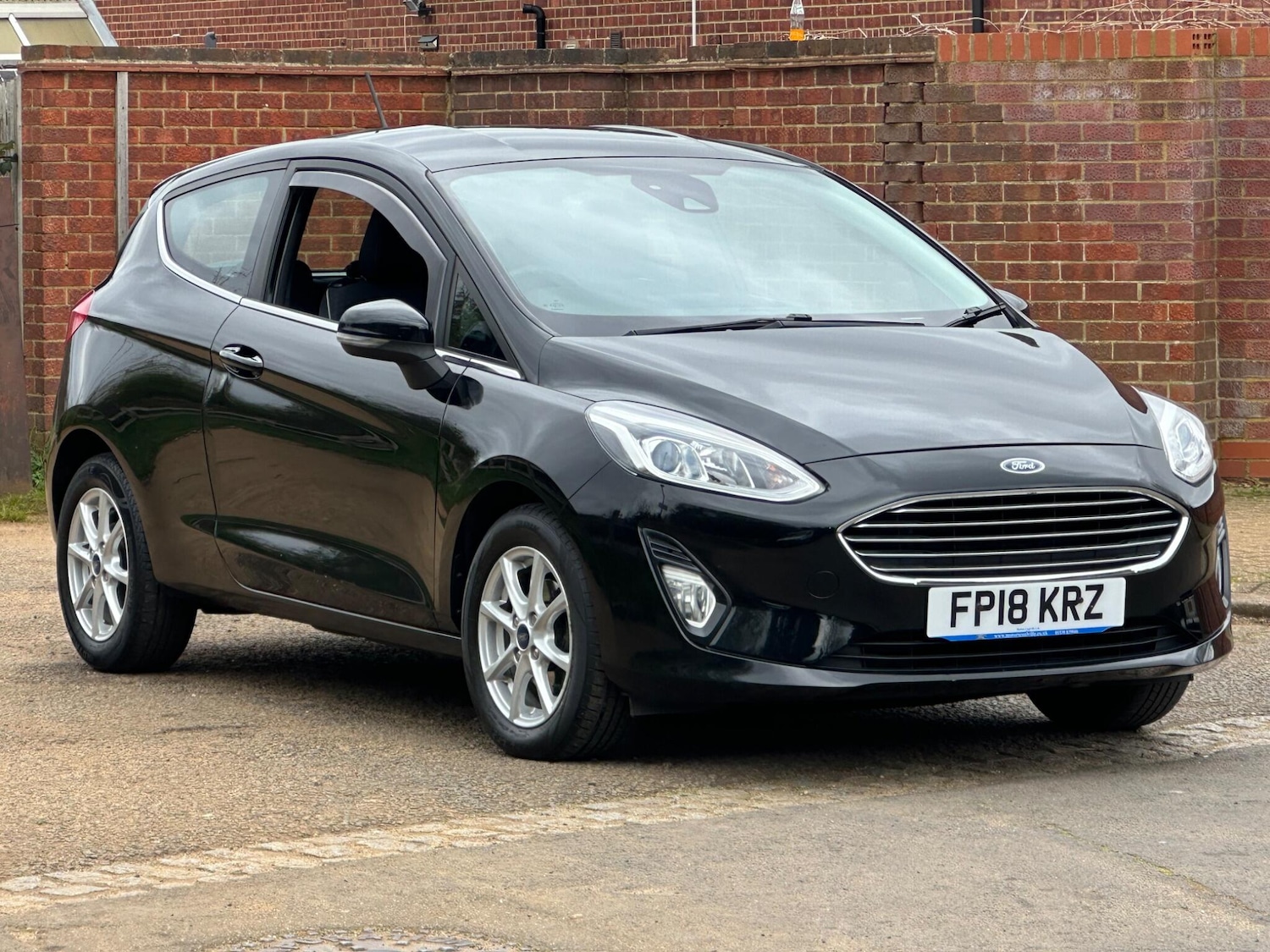 Used Ford Fiesta 2018 for sale - 77898535: Photo 3