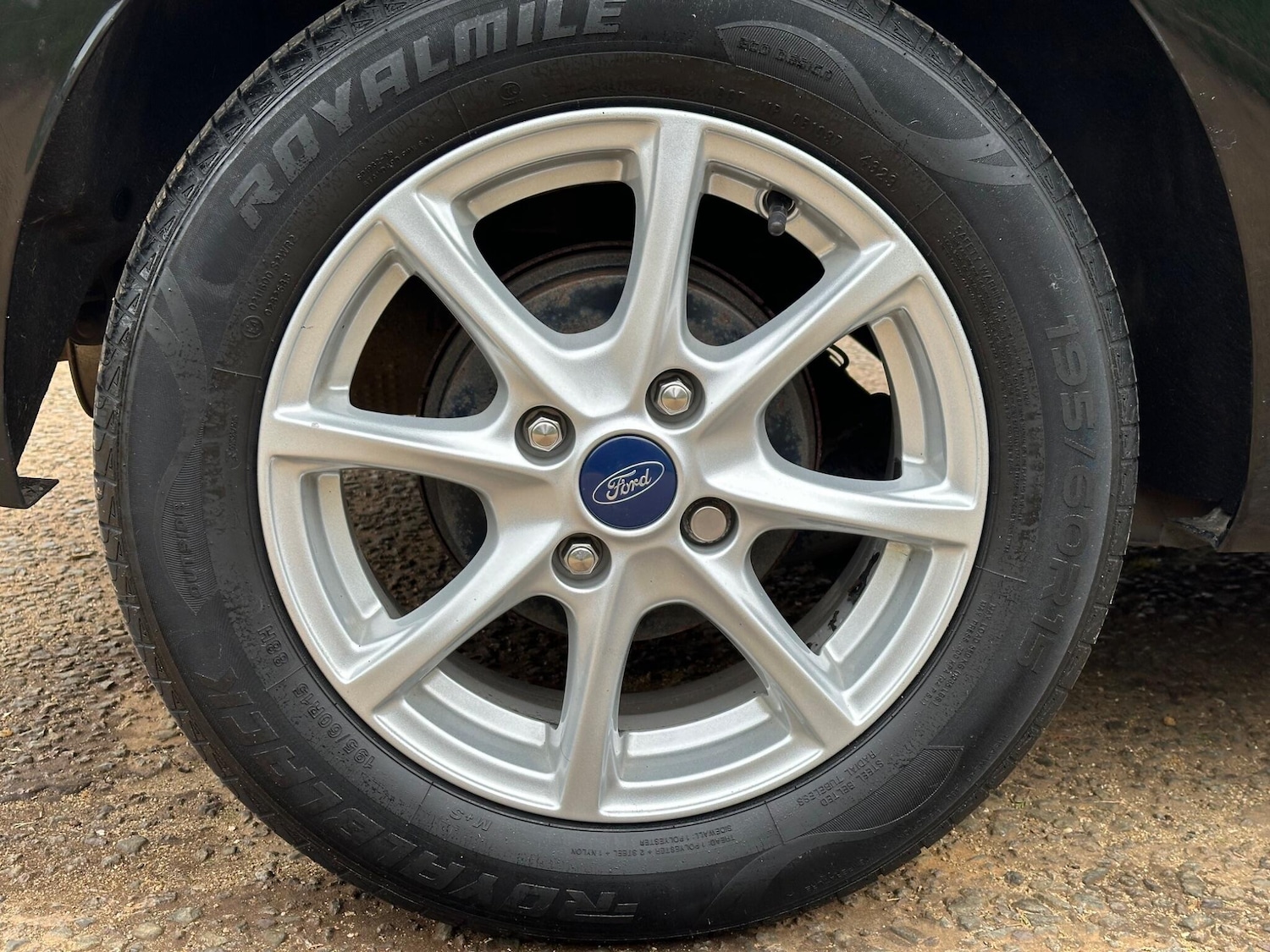 Used Ford Fiesta 2018 for sale - 77898535: Photo 31