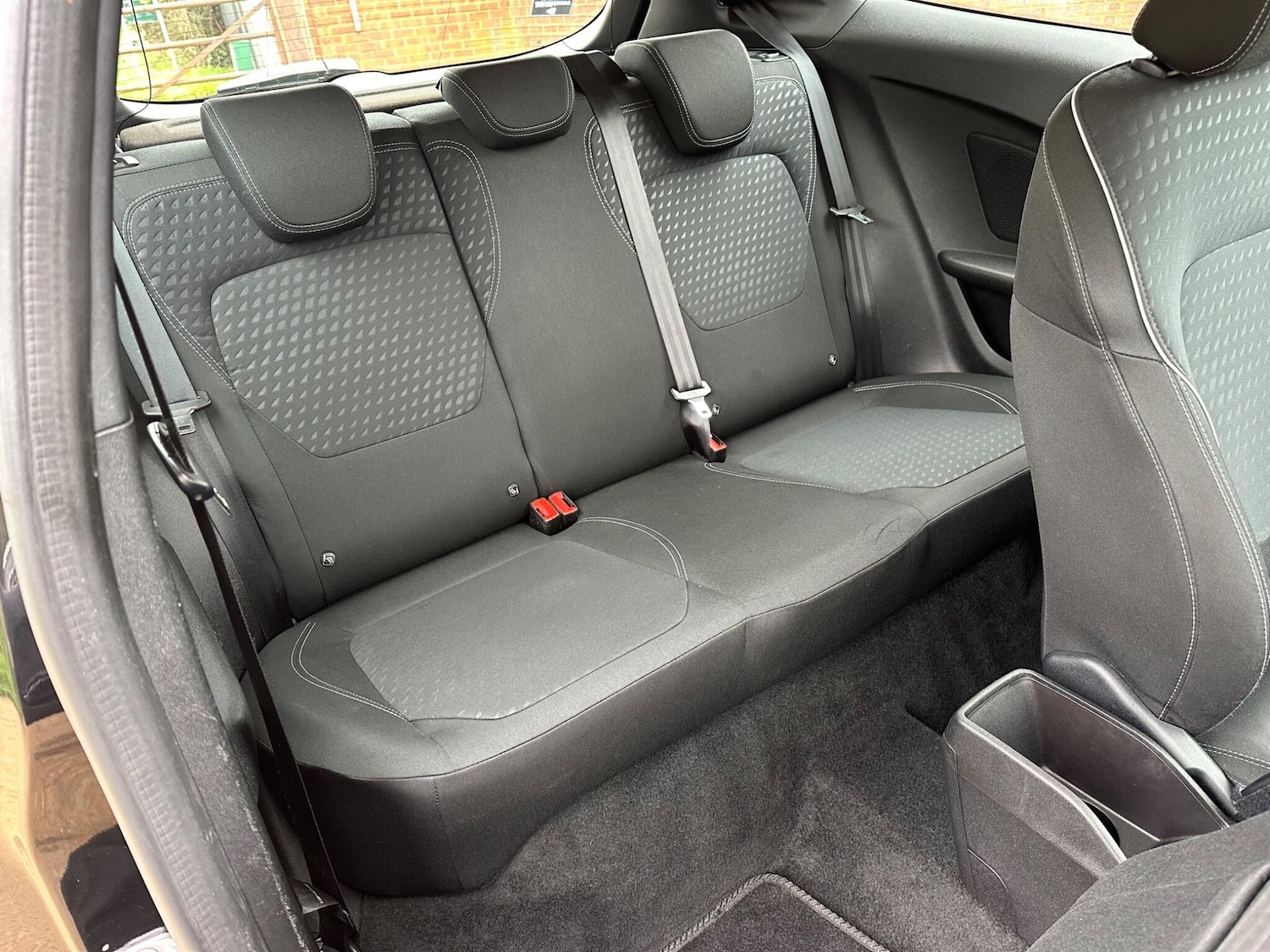 Used Ford Fiesta 2018 for sale - 77898535: Photo 40