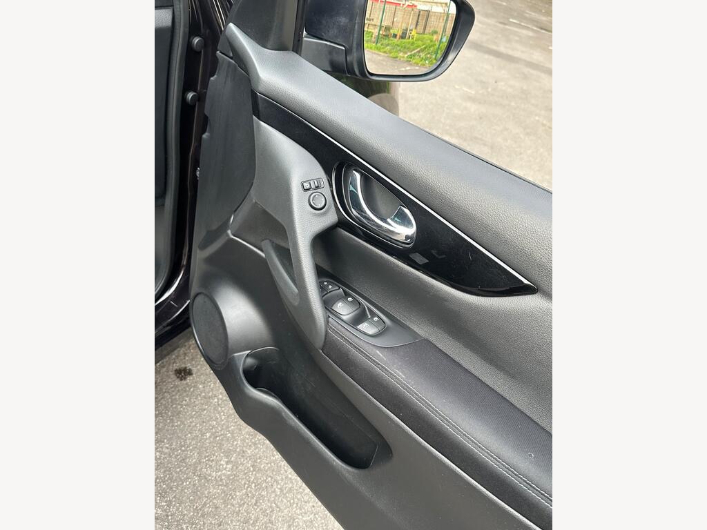 Used Nissan Qashqai 2017 for sale - 78014648: Photo 51