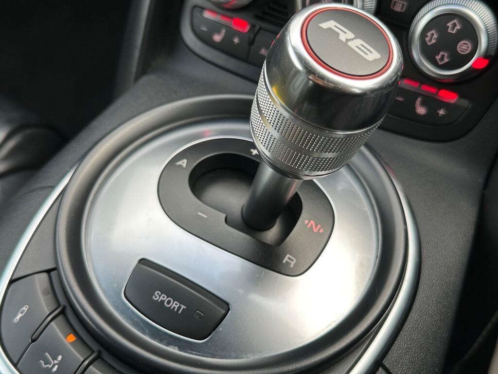 Used Audi R8 2012 for sale - 78014638: Photo 65