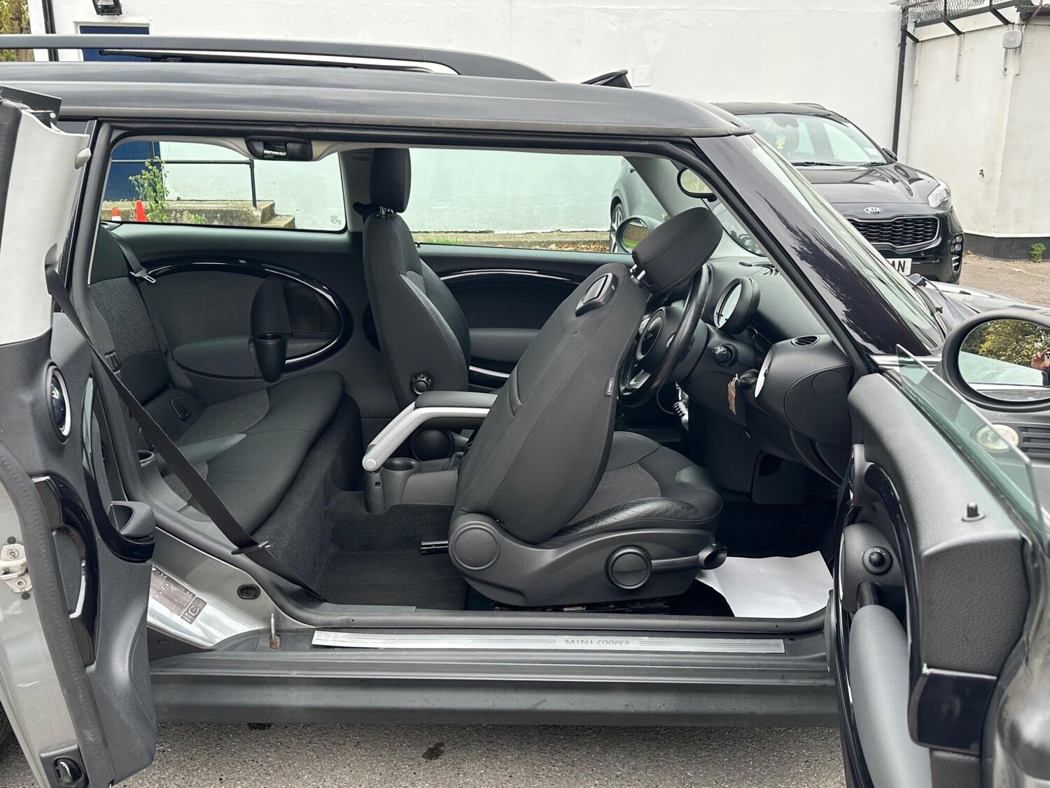 Used MINI Clubman 2010 for sale - 77838937: Photo 42