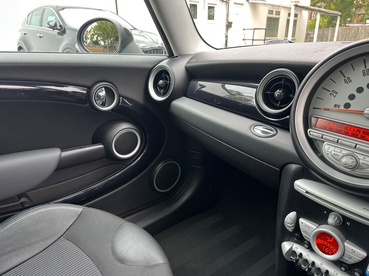 Used MINI Clubman 2010 for sale - 77838937: Photo 69