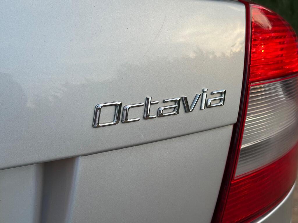 Used Skoda Octavia 2010 for sale - 78014643: Photo 28