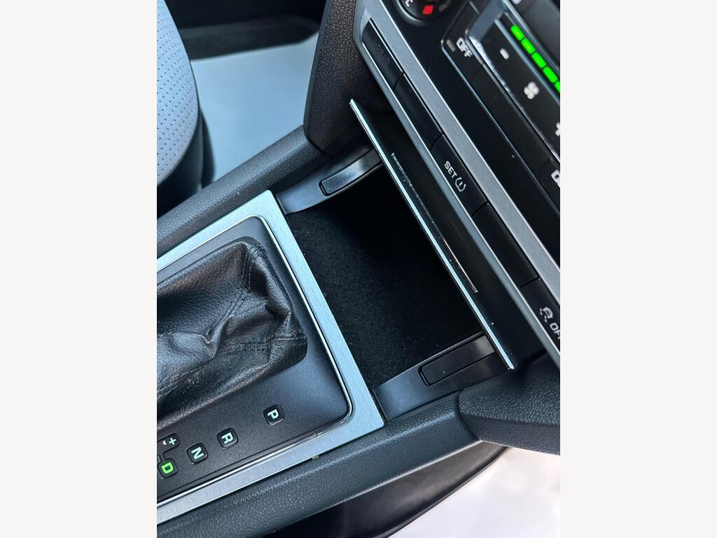 Used Skoda Octavia 2010 for sale - 78014643: Photo 73