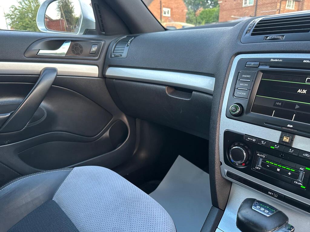 Used Skoda Octavia 2010 for sale - 78014643: Photo 78