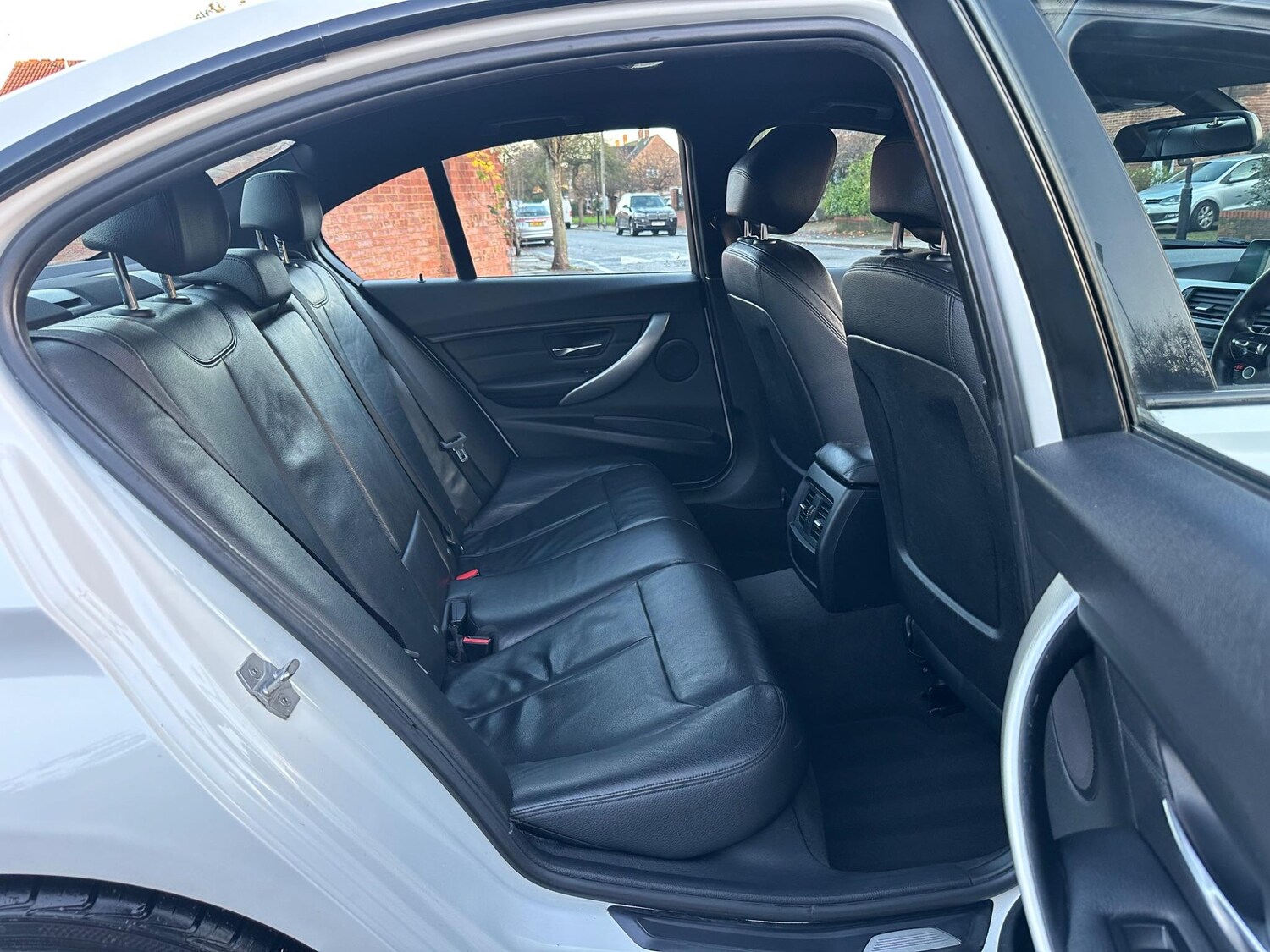 Used BMW 3 Series 2015 for sale - 77346477: Photo 48