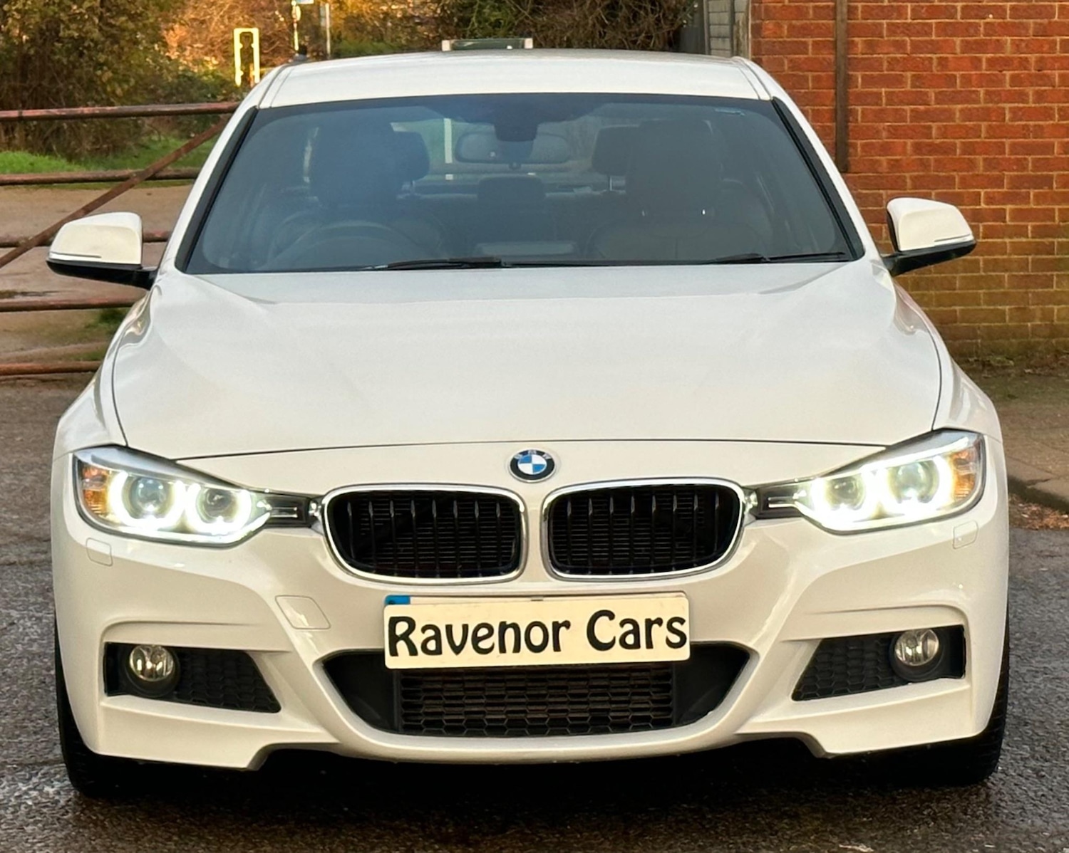 Used BMW 3 Series 2015 for sale - 77346477: Photo 5
