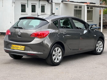 Used Vauxhall Astra 2016 for sale - 77396420: Photo