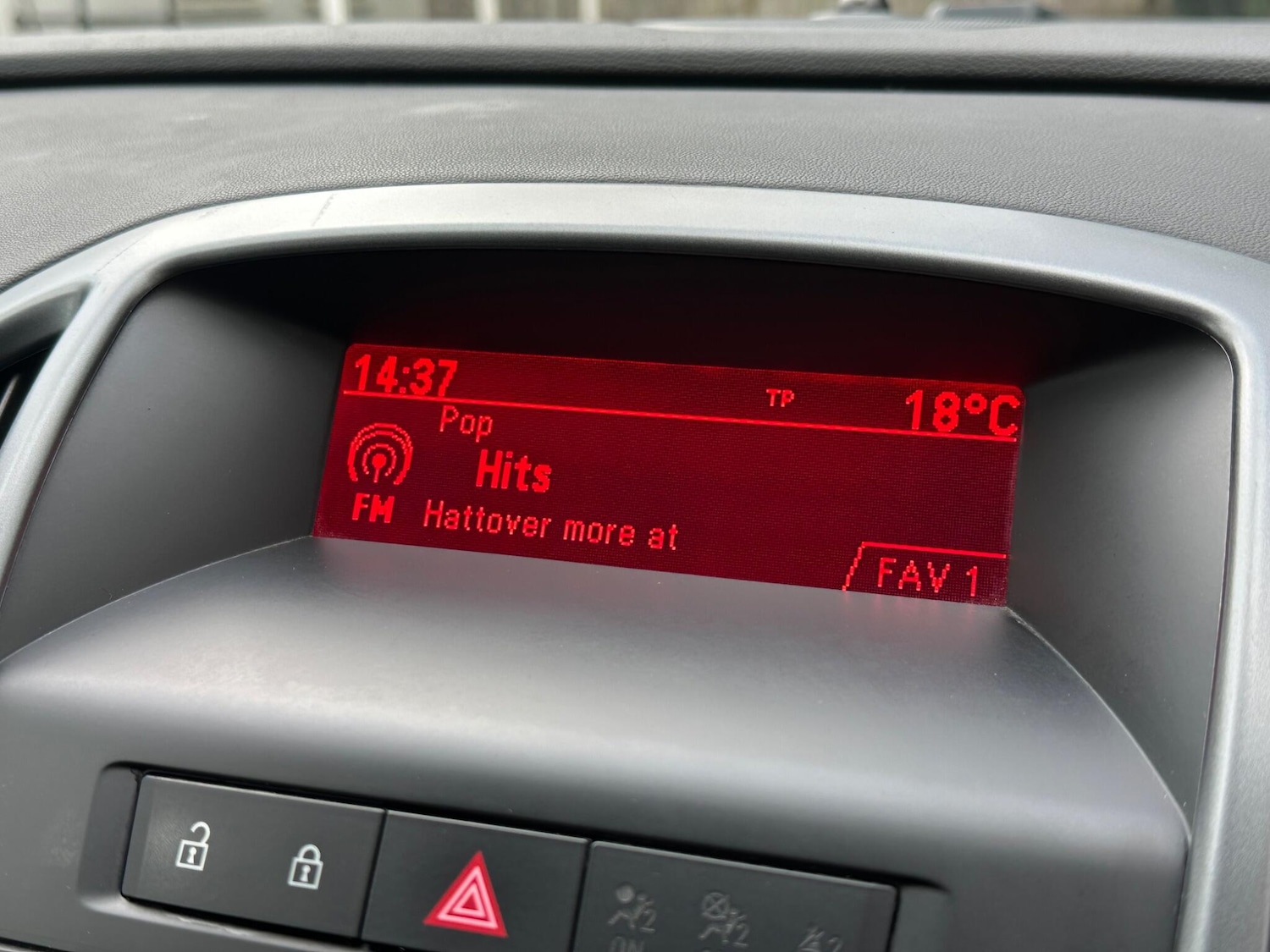 Used Vauxhall Astra 2016 for sale - 77396420: Photo 56