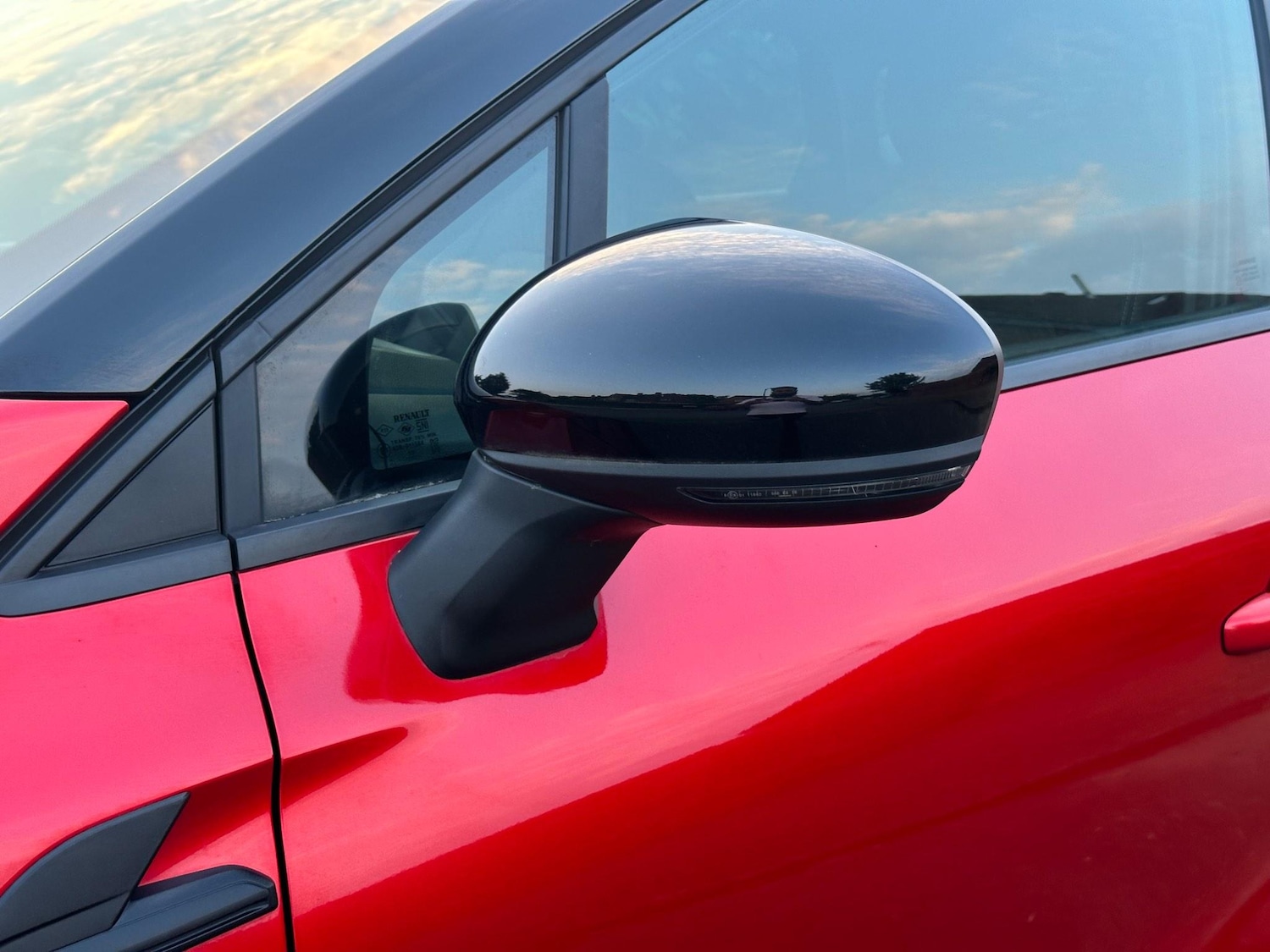 Used Renault Captur 2020 for sale - 77346473: Photo 28