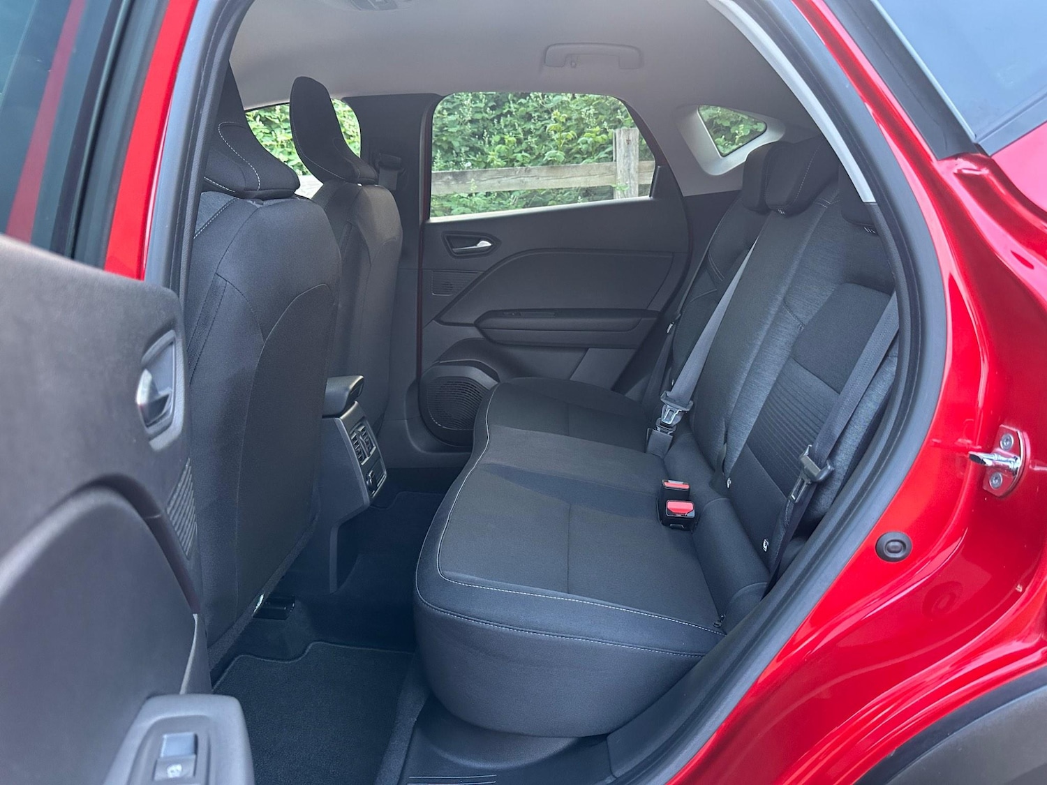 Used Renault Captur 2020 for sale - 77346473: Photo 39