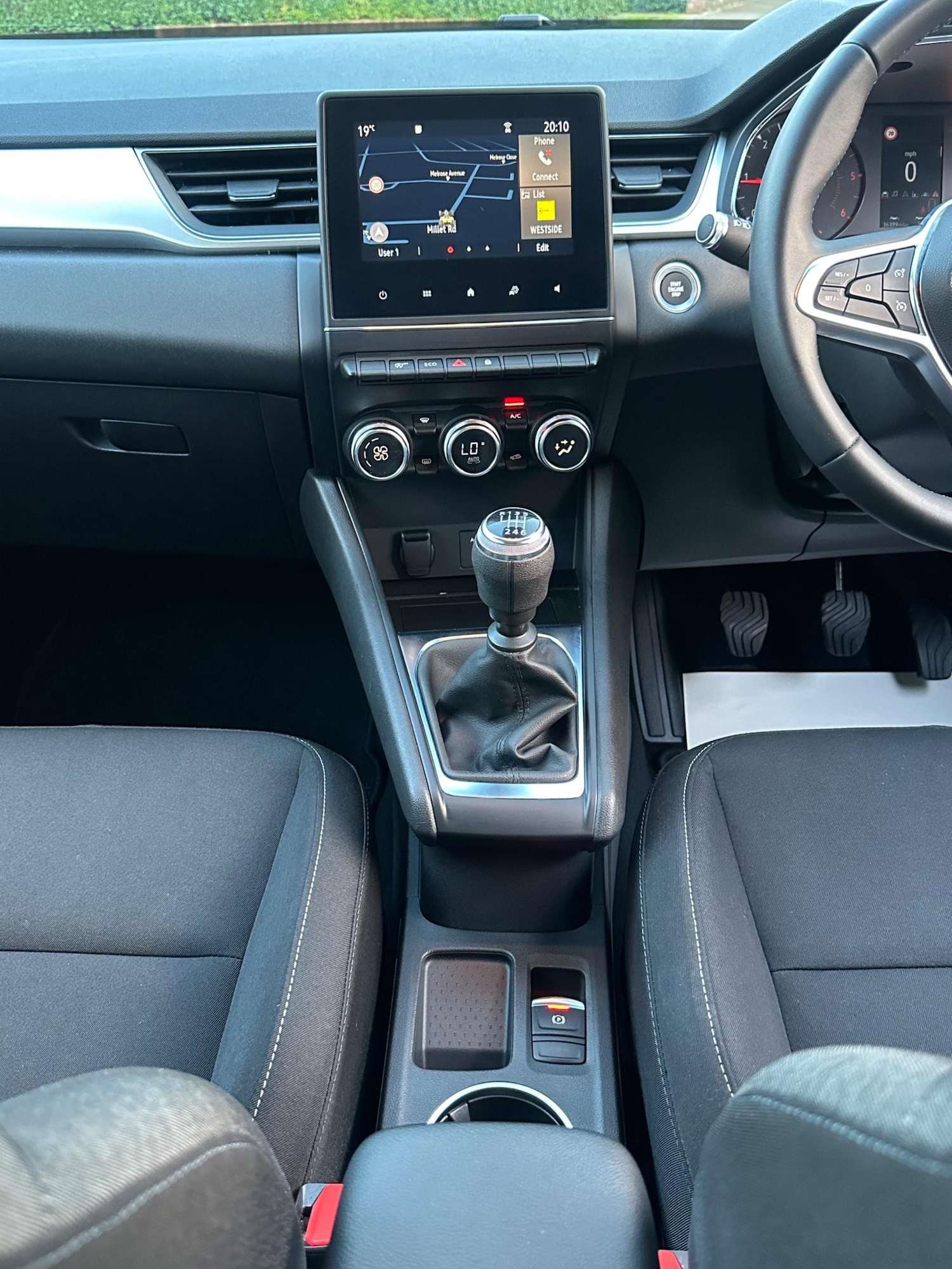 Used Renault Captur 2020 for sale - 77346473: Photo 46