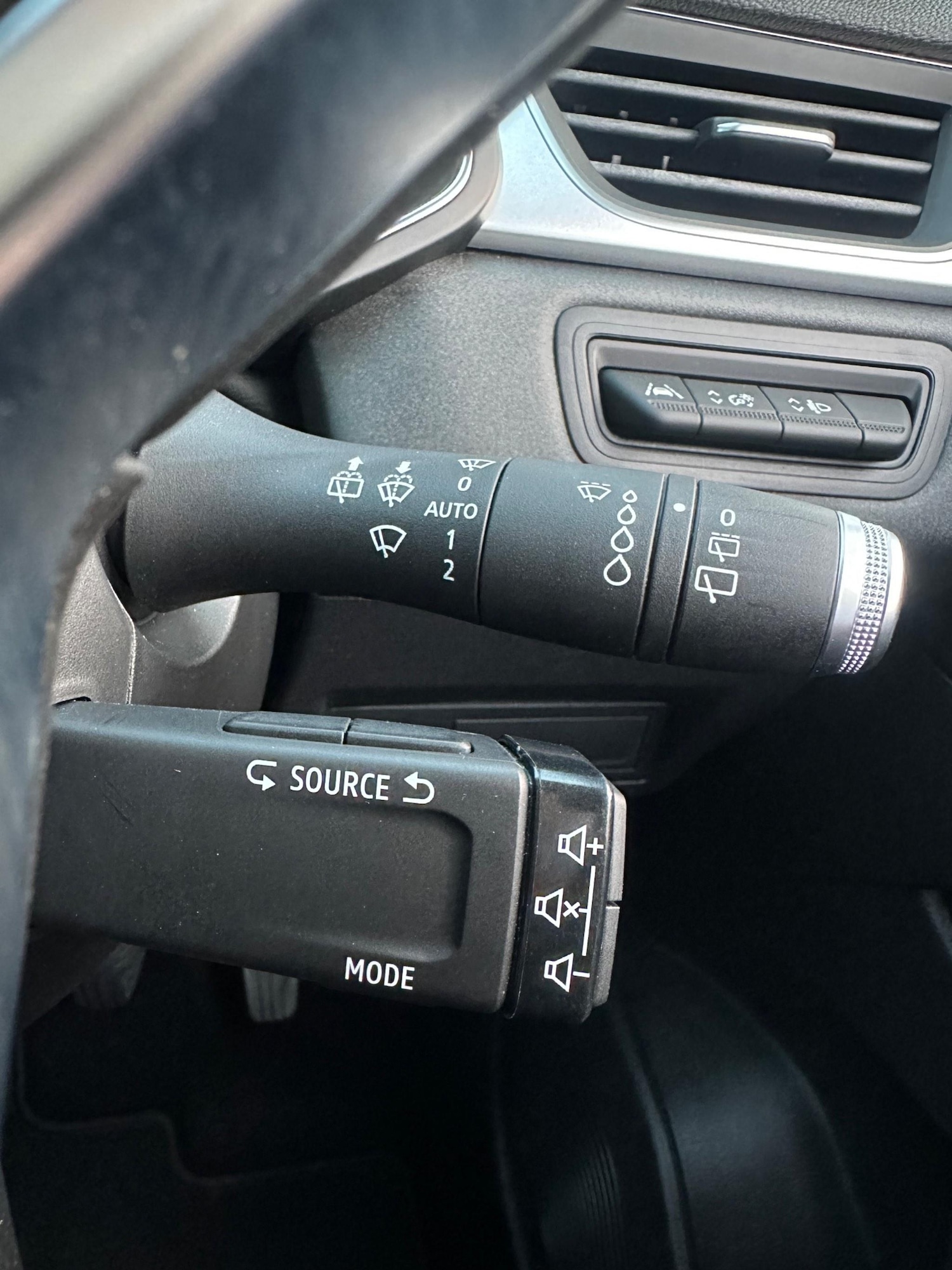 Used Renault Captur 2020 for sale - 77346473: Photo 81