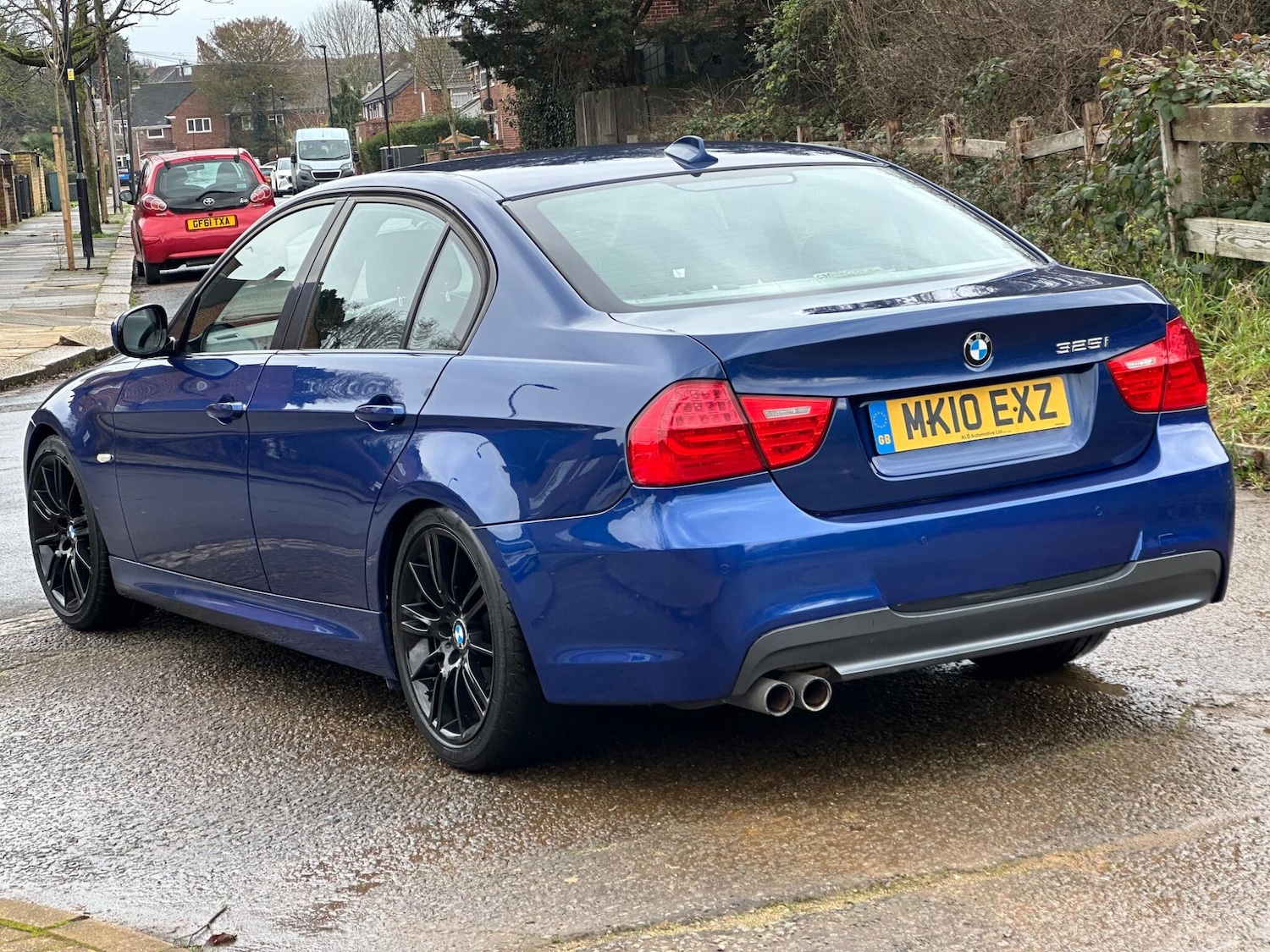 Used BMW 3 Series 2010 for sale - 77495768: Photo 2