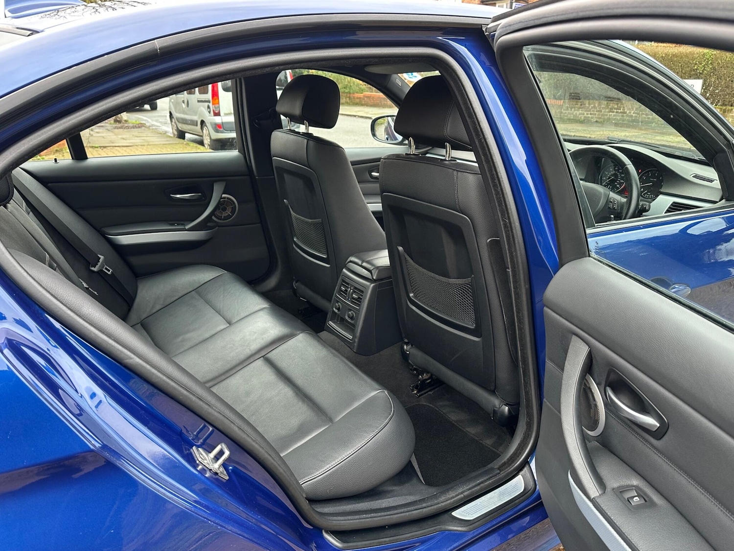 Used BMW 3 Series 2010 for sale - 77495768: Photo 45