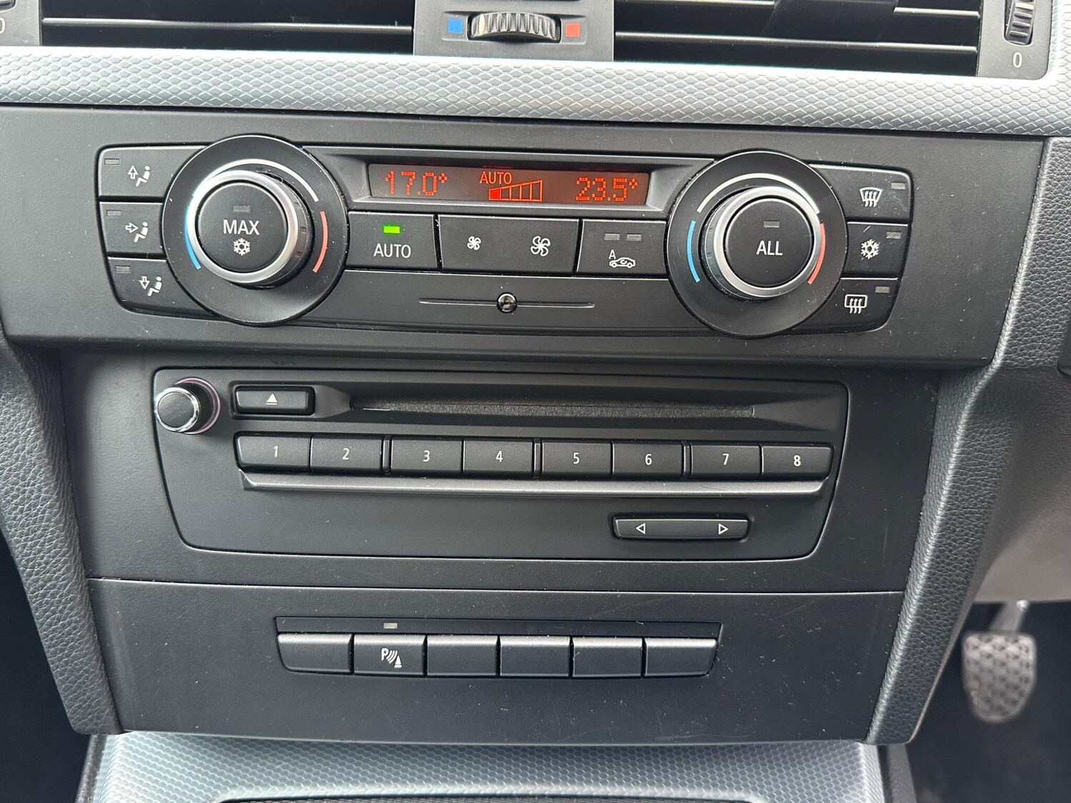 Used BMW 3 Series 2010 for sale - 77495768: Photo 67