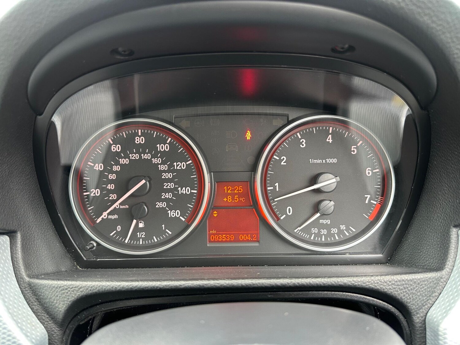 Used BMW 3 Series 2010 for sale - 77495768: Photo 81