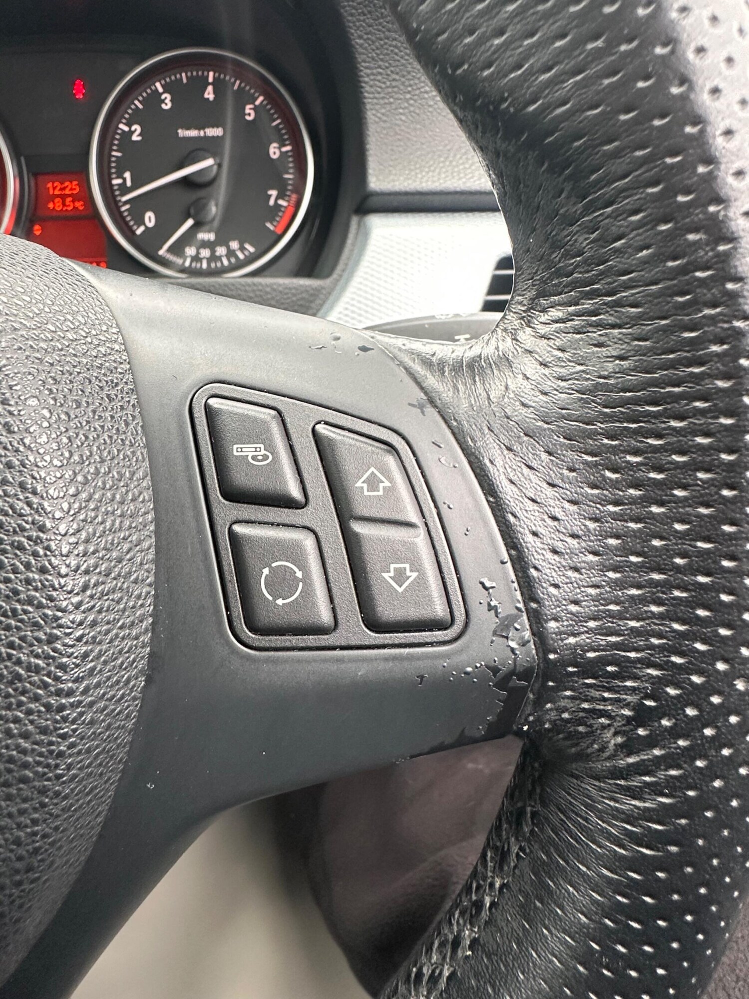 Used BMW 3 Series 2010 for sale - 77495768: Photo 83