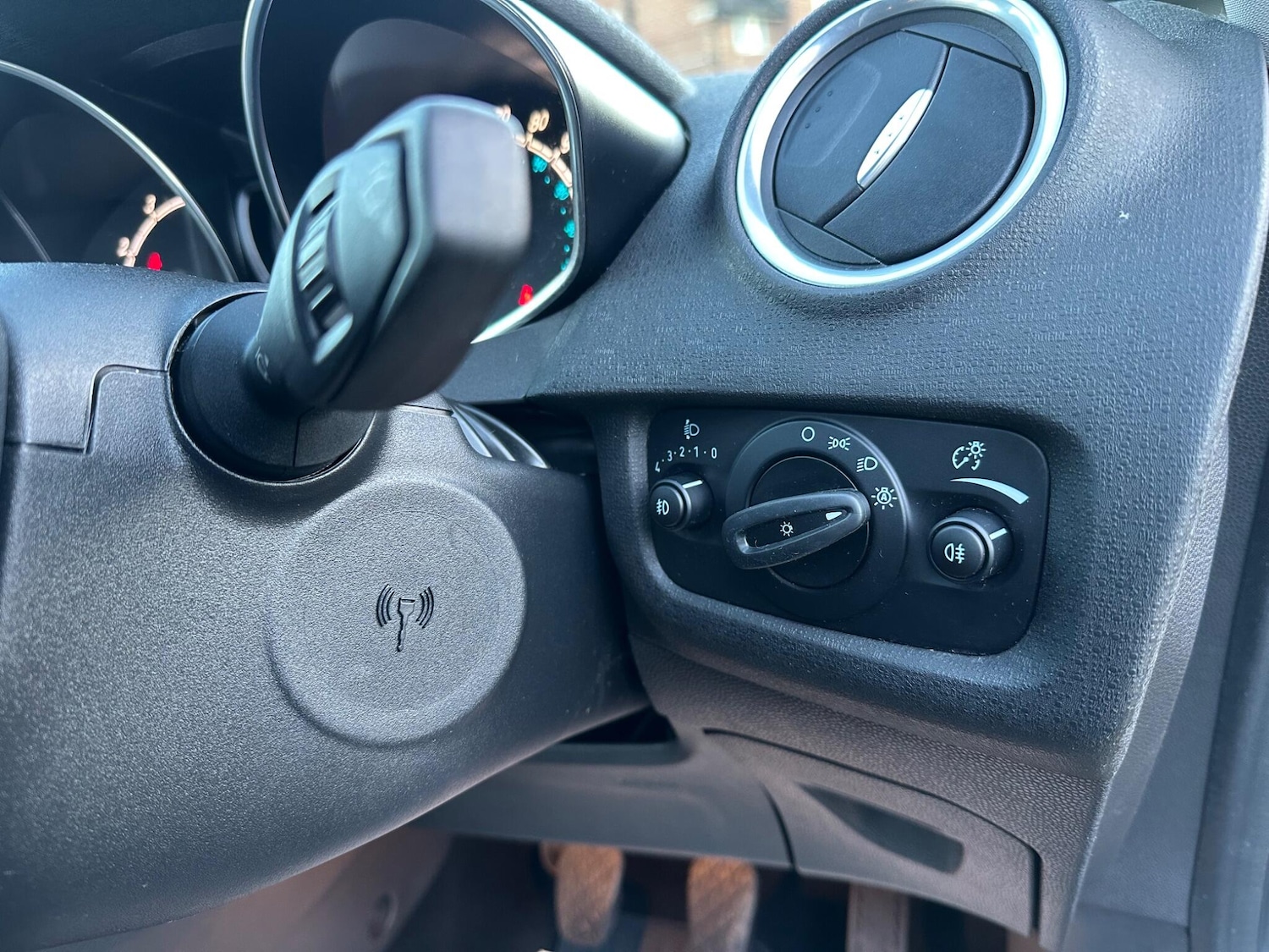 Used Ford Fiesta for sale - 77854221: Photo 53