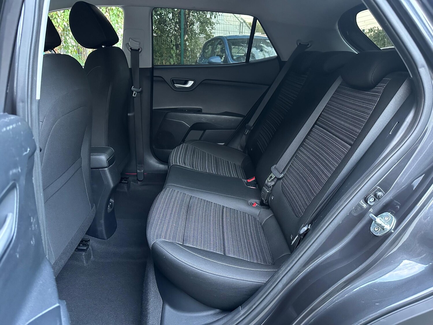 Used Kia Stonic 2019 for sale - 77346488: Photo 45