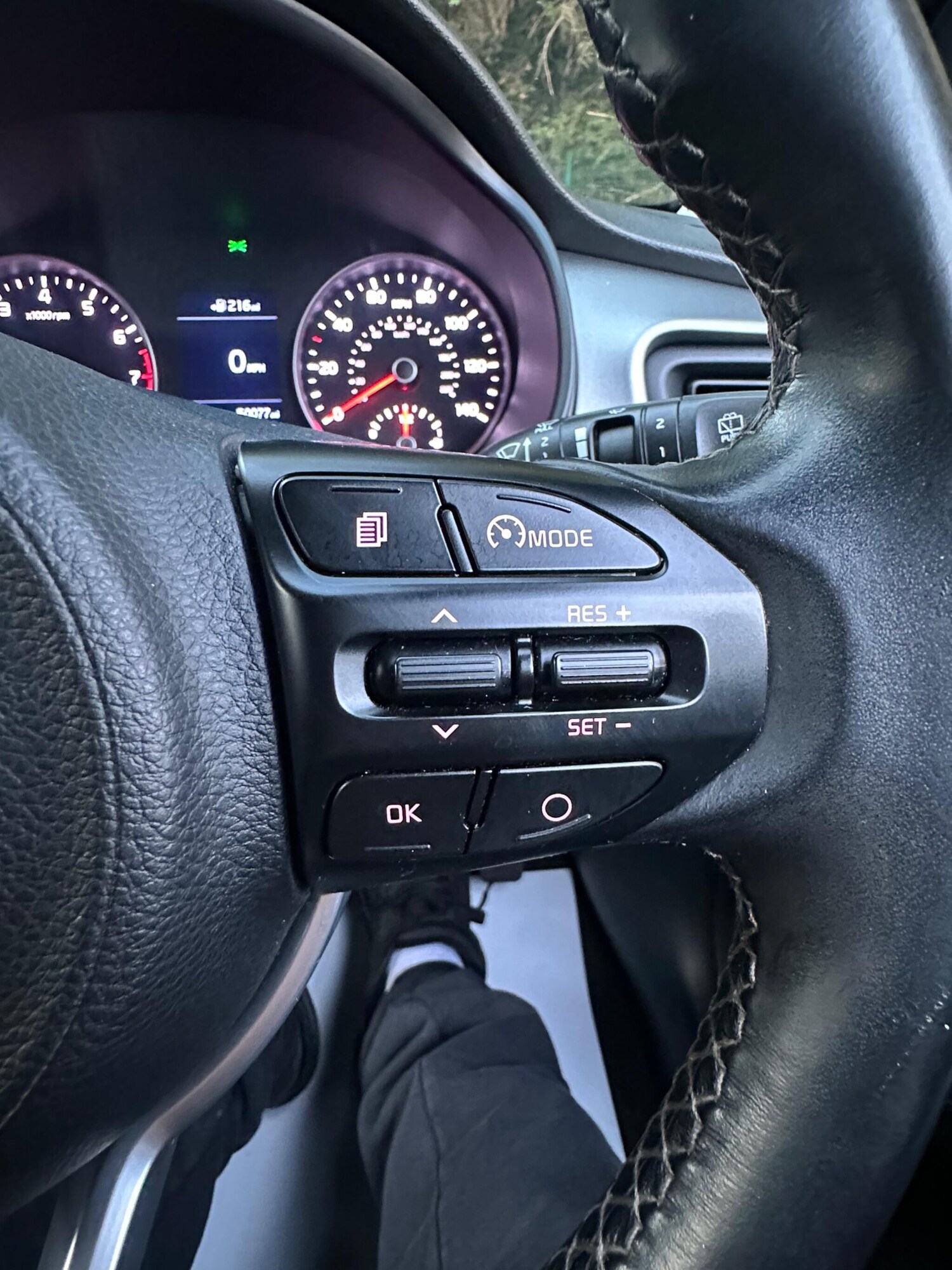 Used Kia Stonic 2019 for sale - 77346488: Photo 72